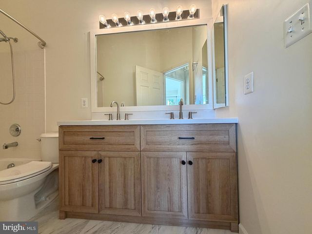 2224 SLUICE CHANNEL PL, Woodbridge, VA 22192