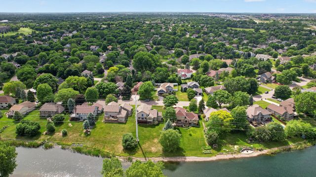 9000 Ashley Terrace, Brooklyn Park, MN 55443