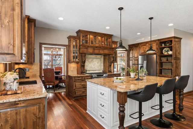 3140 Xanthus Lane N, Plymouth, MN 55447