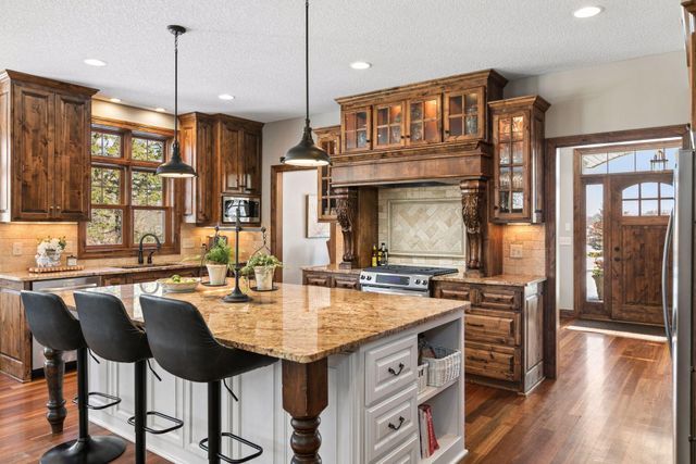 3140 Xanthus Lane N, Plymouth, MN 55447