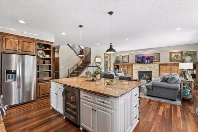 3140 Xanthus Lane N, Plymouth, MN 55447