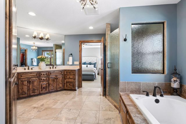 3140 Xanthus Lane N, Plymouth, MN 55447