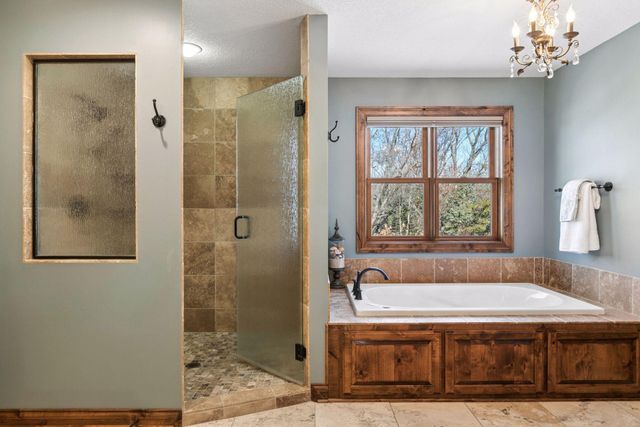 3140 Xanthus Lane N, Plymouth, MN 55447