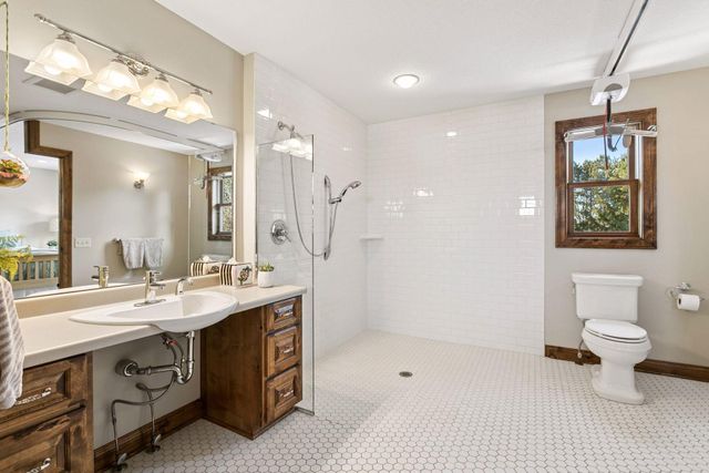 3140 Xanthus Lane N, Plymouth, MN 55447