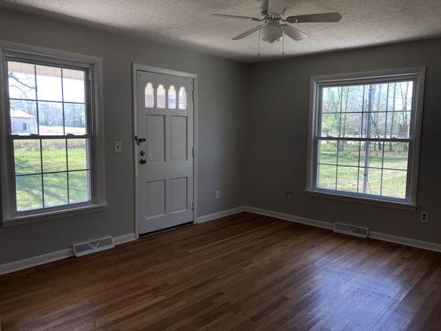 4450 Pulaski Hwy, Lawrenceburg, TN 38464