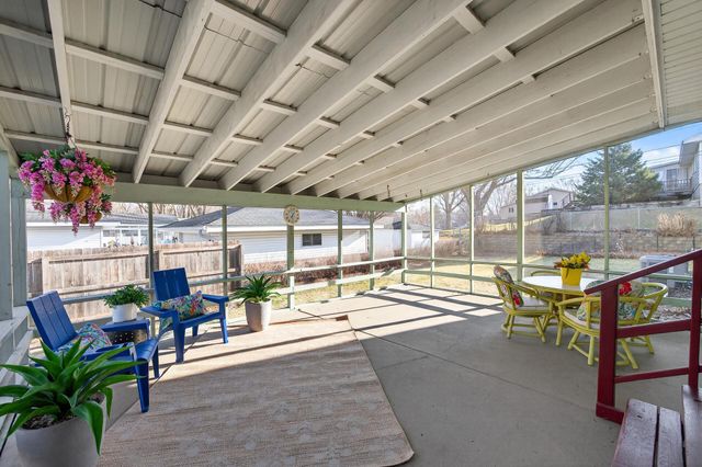 3210 W 110th Street, Bloomington, MN 55431