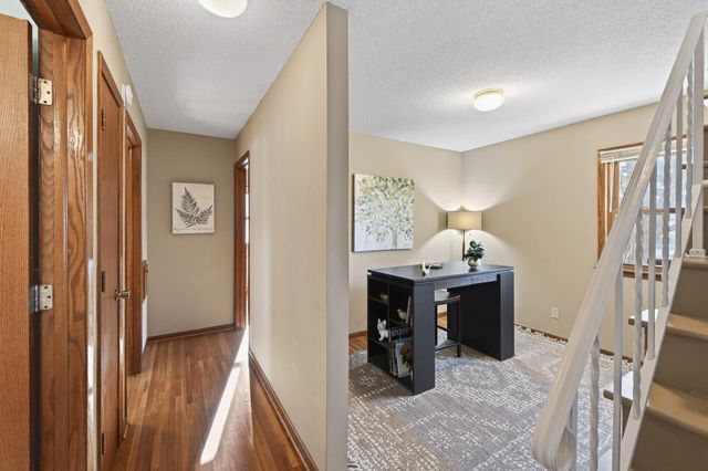 3210 W 110th Street, Bloomington, MN 55431