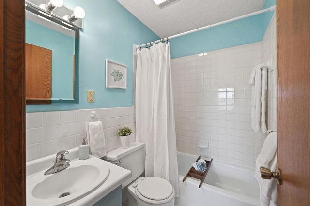 3210 W 110th Street, Bloomington, MN 55431