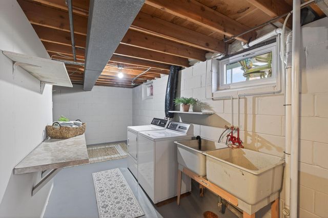 3210 W 110th Street, Bloomington, MN 55431