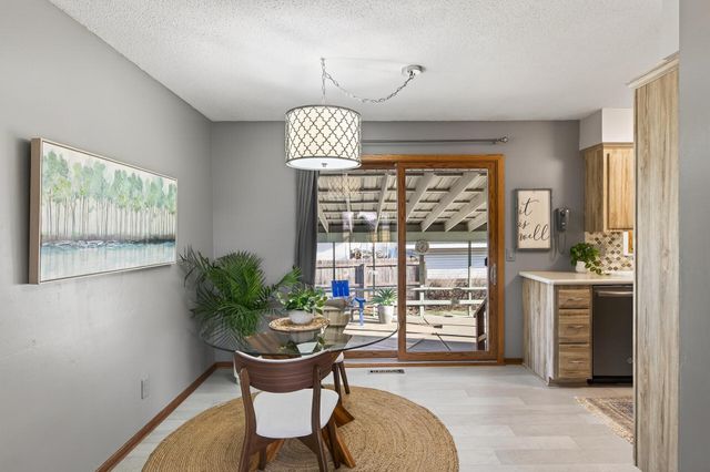 3210 W 110th Street, Bloomington, MN 55431