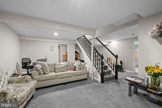718 SPOTTERS CT, Hampstead, MD 21074