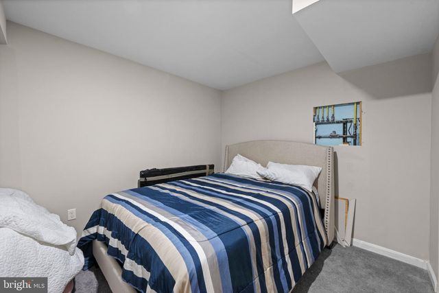 718 SPOTTERS CT, Hampstead, MD 21074