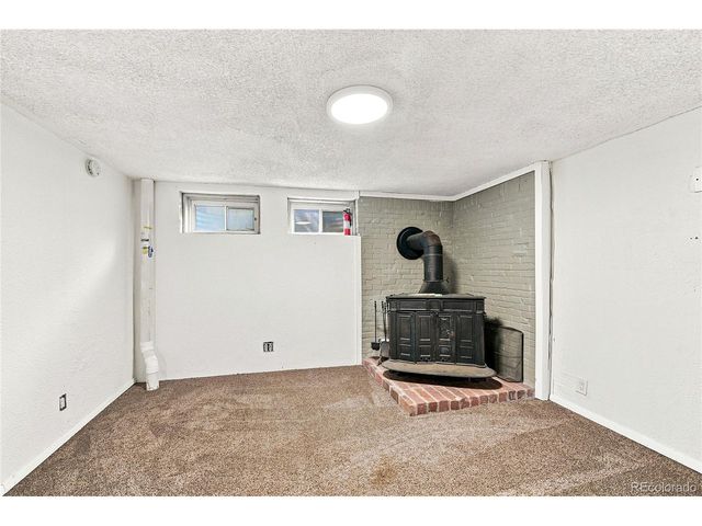 2541 Billings St, Aurora, CO 80011