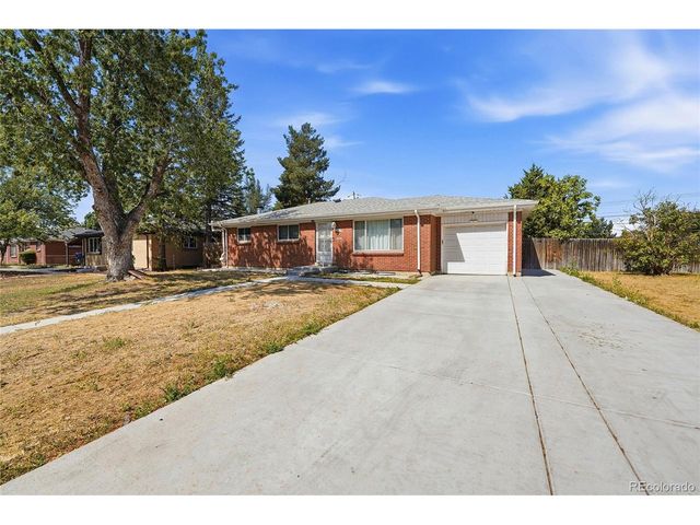 2541 Billings St, Aurora, CO 80011