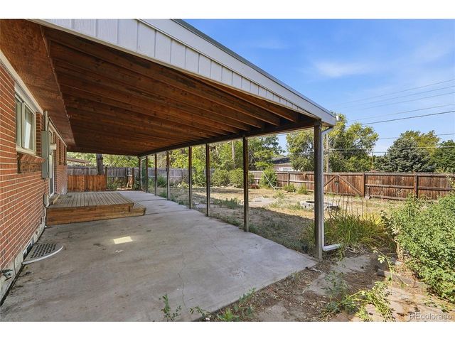 2541 Billings St, Aurora, CO 80011