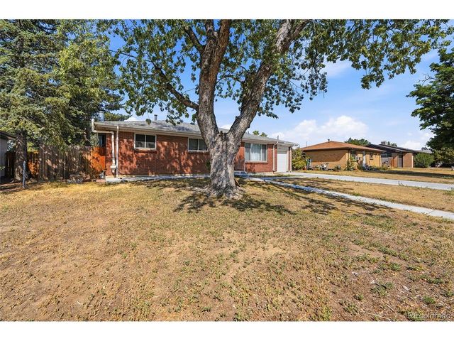 2541 Billings St, Aurora, CO 80011