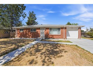 2541 Billings St, Aurora, CO 80011