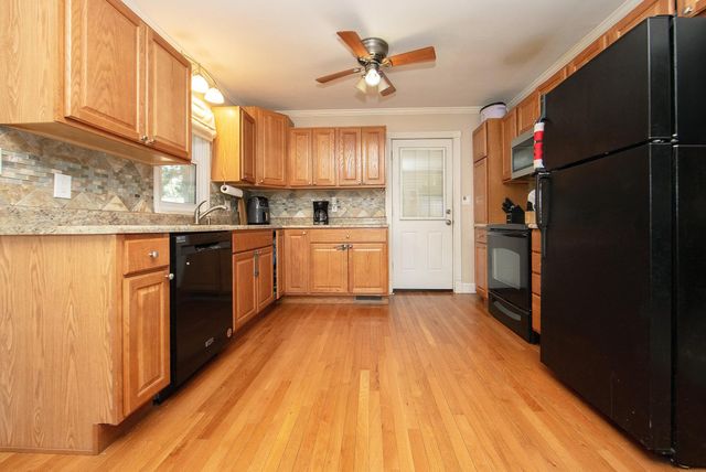 1103 Wisner Drive, Waterloo, IA 50702