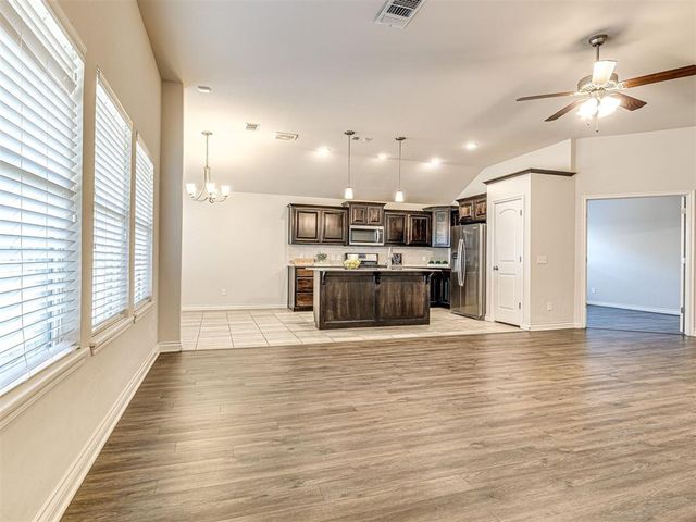 2381 NW 191st Court, Edmond, OK 73012