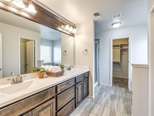 2381 NW 191st Court, Edmond, OK 73012