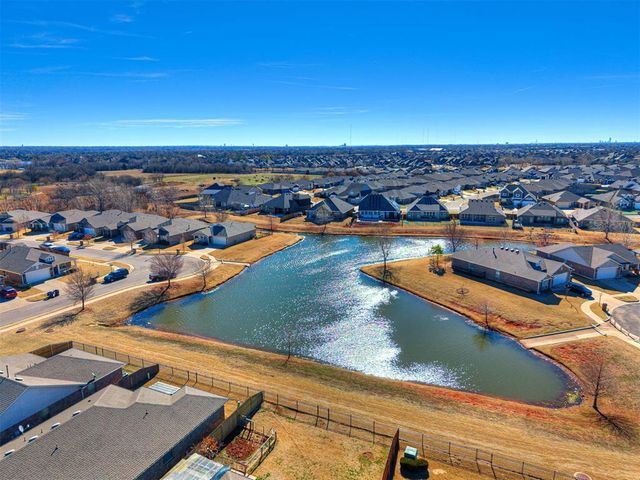 2381 NW 191st Court, Edmond, OK 73012