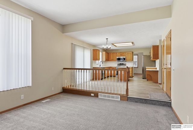 3530 N 151st Circle, Omaha, NE 68116