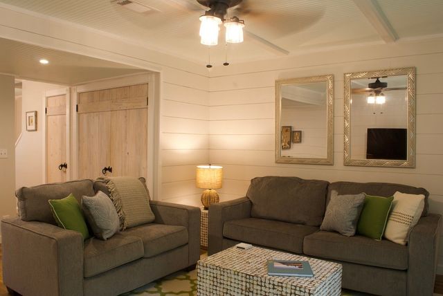 425 Magnolia Ave J, St Simons Island, GA 31522