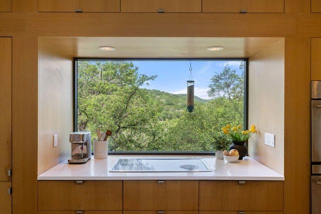 801 The High RD, Austin, TX 78746
