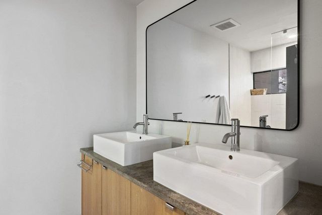801 The High RD, Austin, TX 78746