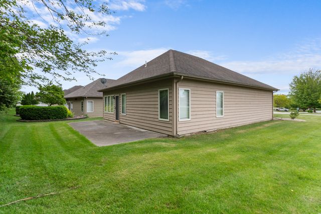 10501 Ontario Drive, Crown Point, IN 46307