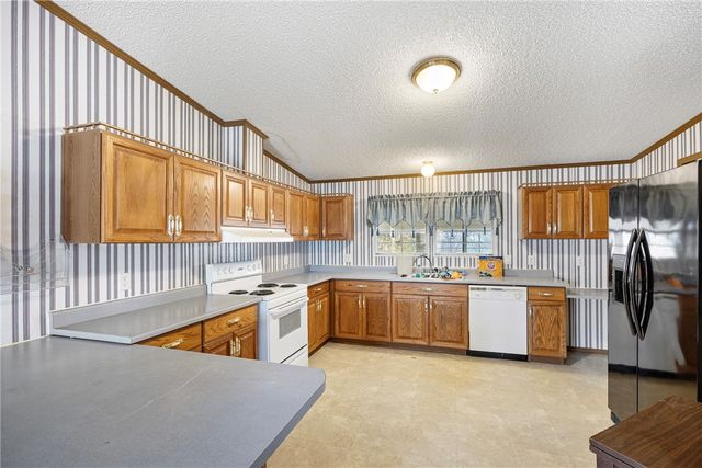 158 Heart Drive, Springfield, AR 72157