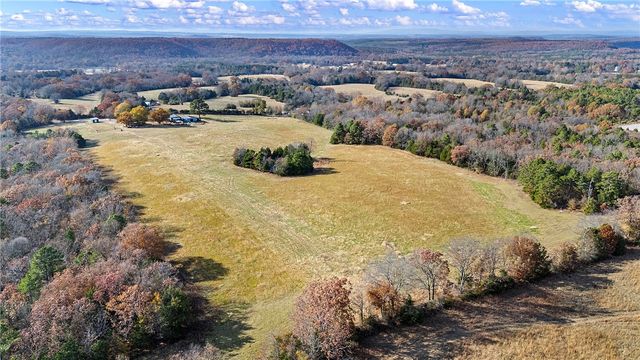 158 Heart Drive, Springfield, AR 72157