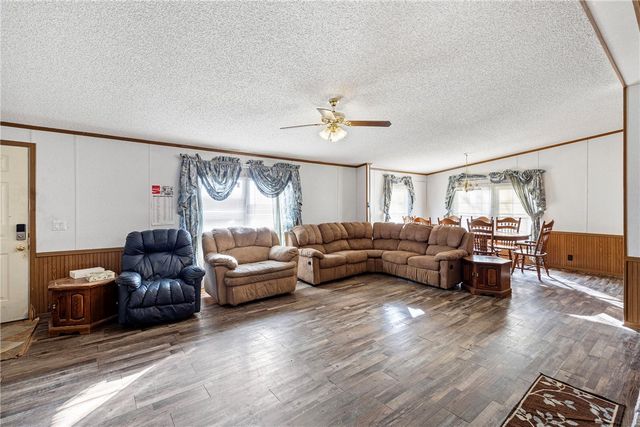 158 Heart Drive, Springfield, AR 72157