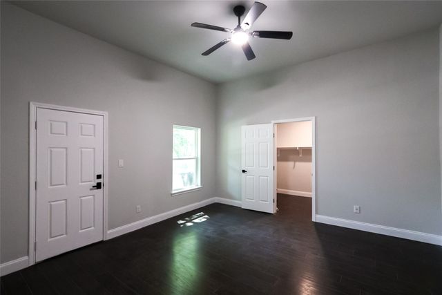 2303 Walworth Street, Greenville, TX 75401