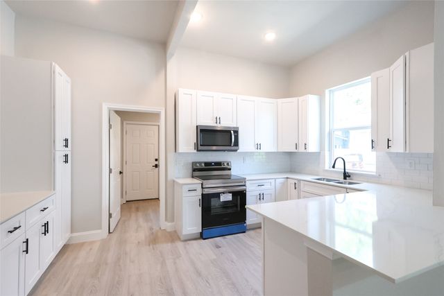 2303 Walworth Street, Greenville, TX 75401