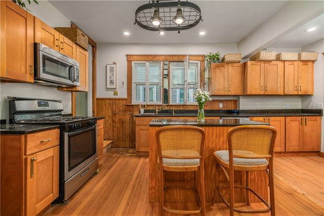 173 Lexington Avenue, Providence, RI 02907