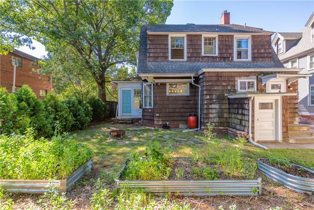 173 Lexington Avenue, Providence, RI 02907