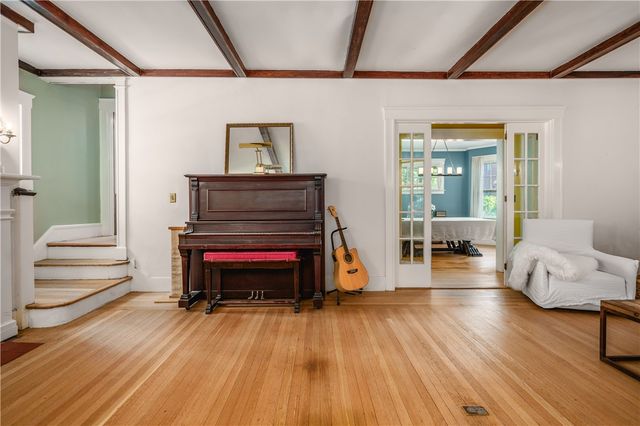 173 Lexington Avenue, Providence, RI 02907
