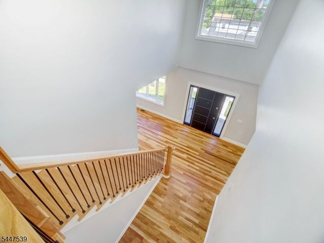 735 Vernon Ave, Kenilworth Boro, NJ 07033
