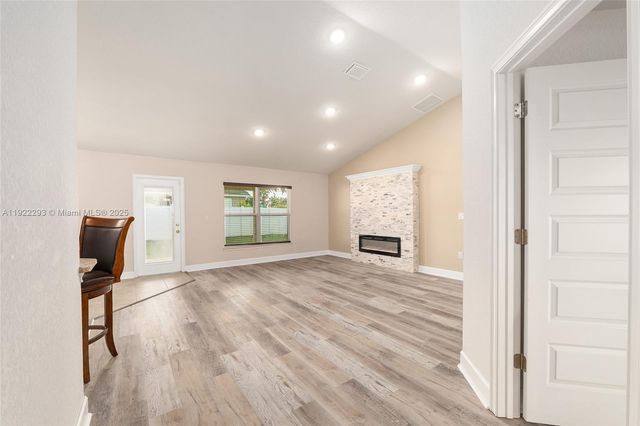 4413 NW 1, Ocala, FL 34475