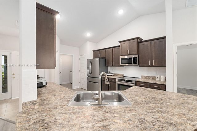 4413 NW 1, Ocala, FL 34475