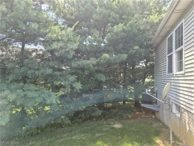 1077 Cookhill Circle, Akron, OH 44312