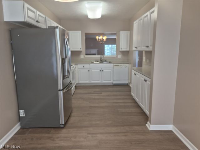 1077 Cookhill Circle, Akron, OH 44312