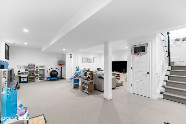 77 Jackson Street, Fair Haven, NJ 07704