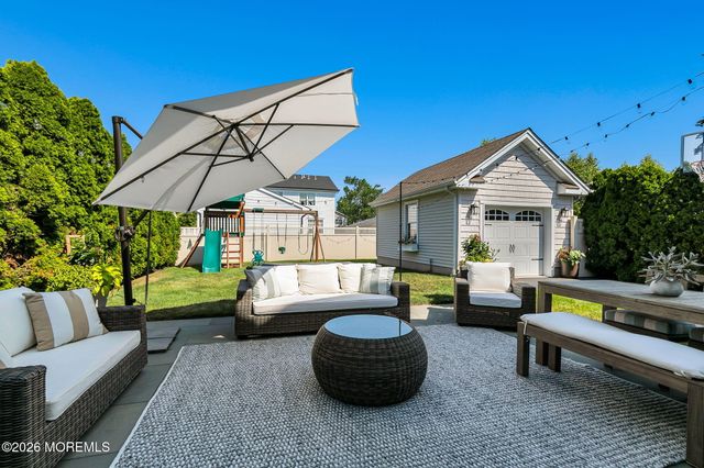 77 Jackson Street, Fair Haven, NJ 07704