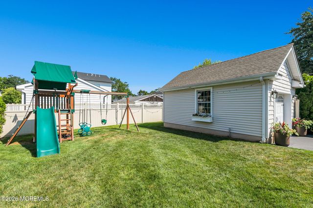 77 Jackson Street, Fair Haven, NJ 07704