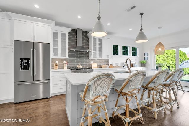 77 Jackson Street, Fair Haven, NJ 07704