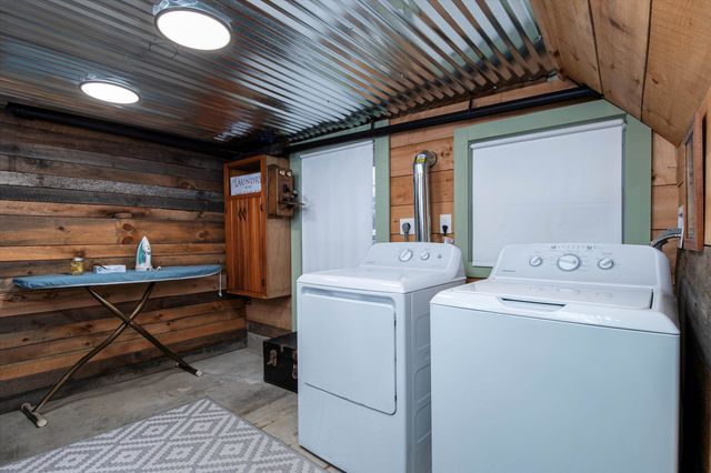 663 Depot Street, Chester, VT 05143