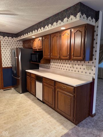 5895 N Blossom Drive, Scipio, IN 47273