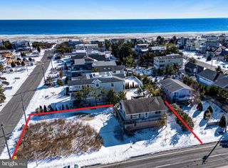 2402 CENTRAL AVE, Barnegat Light, NJ 08006